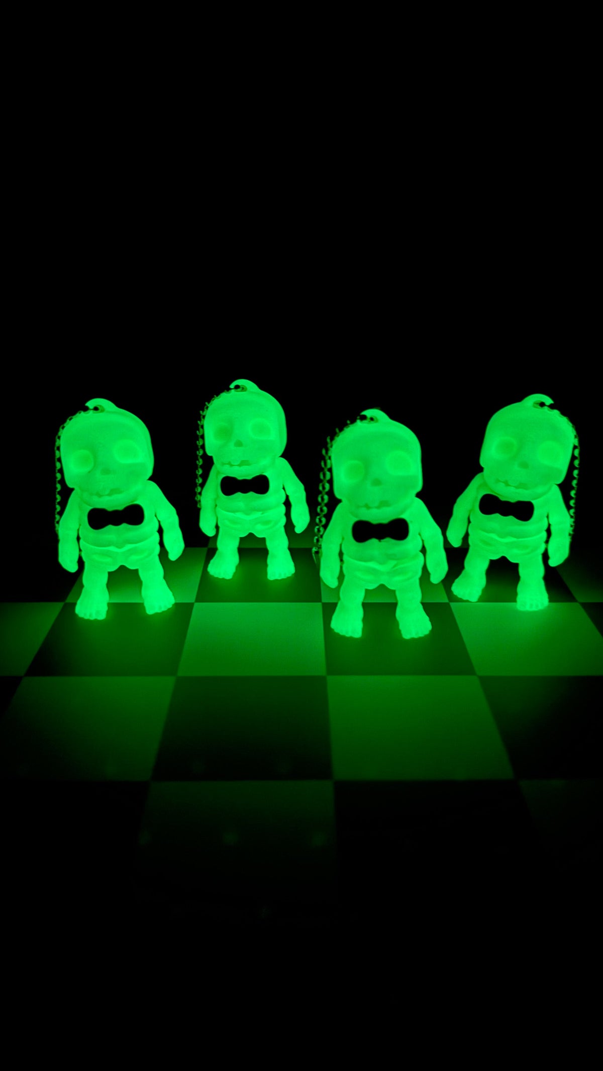 Mr. Skeleton Keychain (glow-in-the-dark)